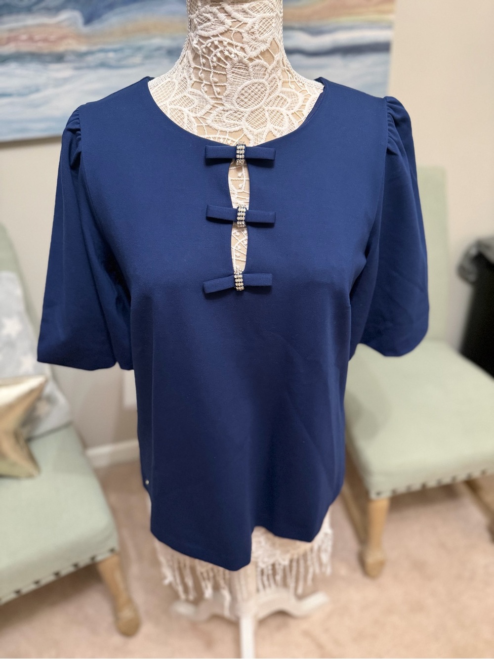 Lilly Pulitzer Elegant Navy Bow-Accent Women's Top